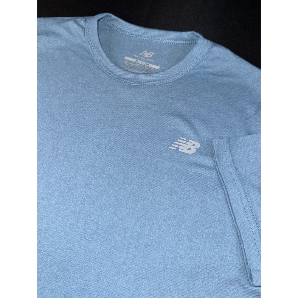 New Balance Mens Medium Blue Short Sleeve Graphic Logo T-Shirt Athletic Tee